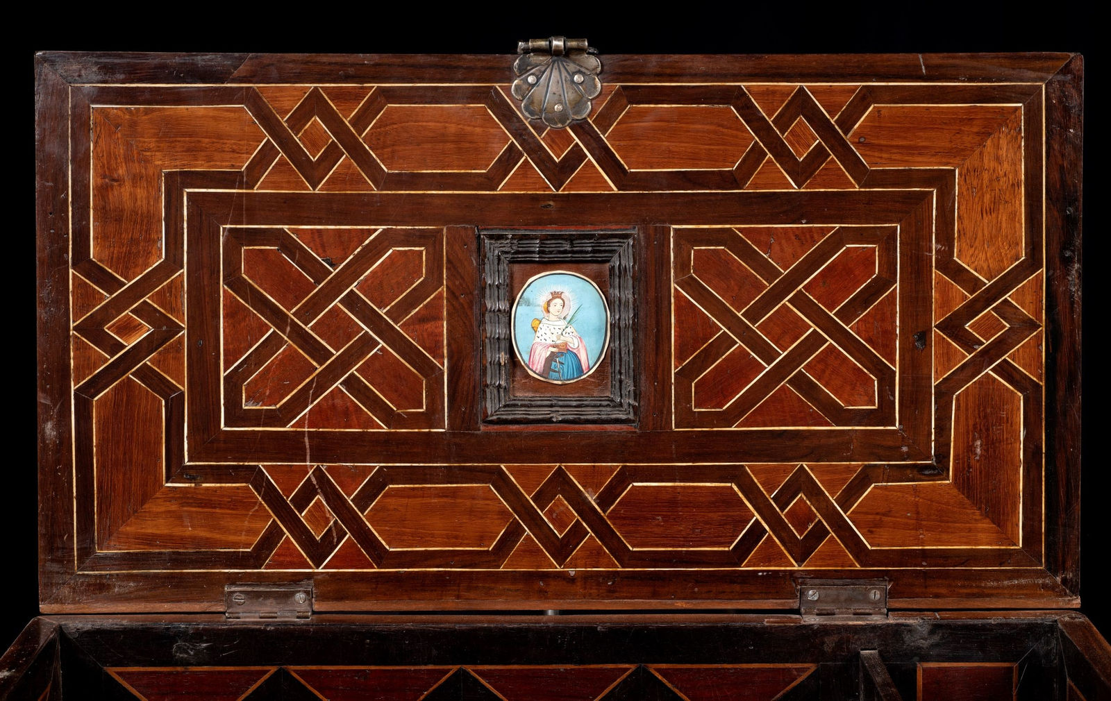 ANONYMOUS, Enconchado Trunk