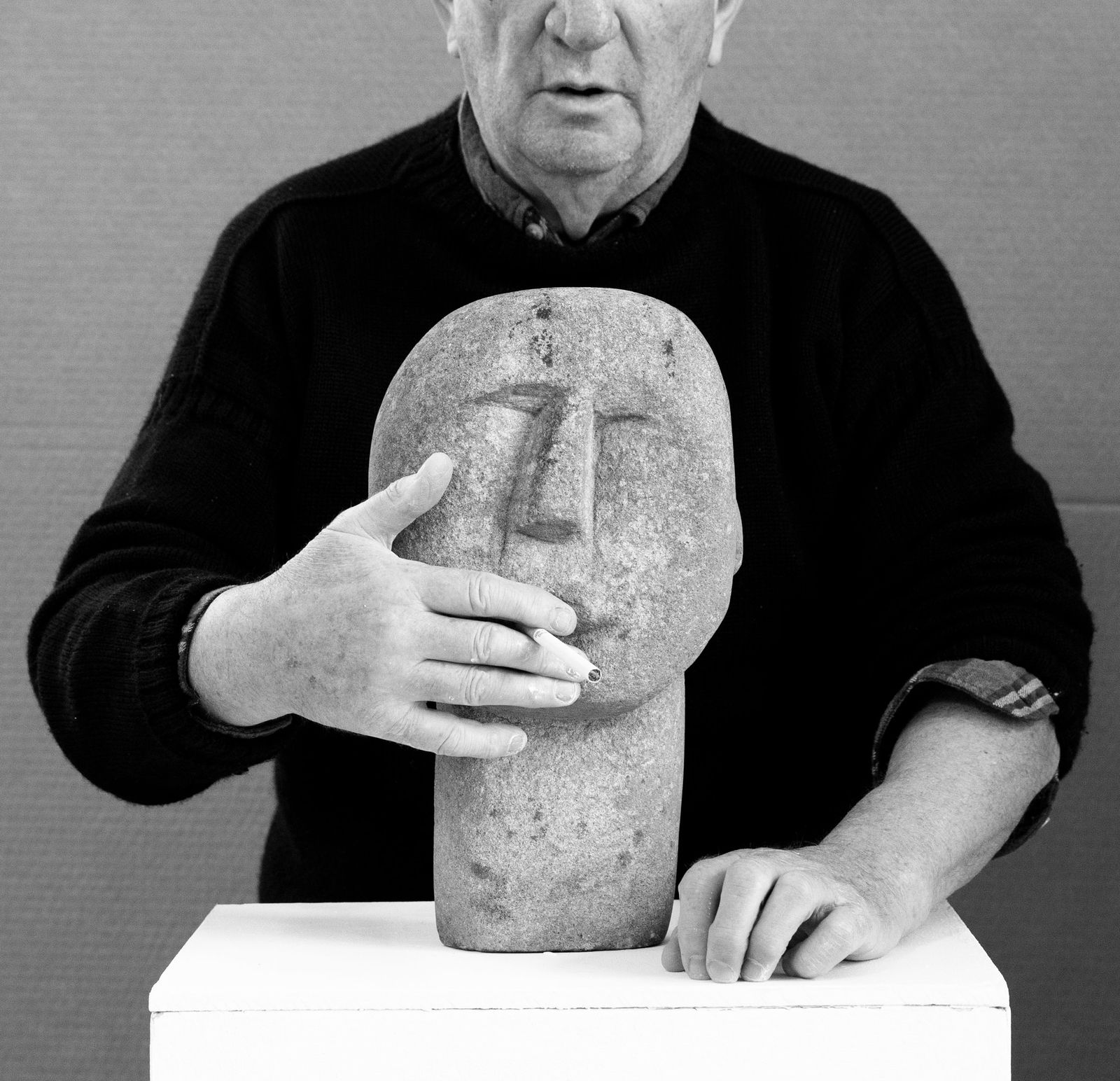 Bruce McLean, Smoking with self-portrait, 2019