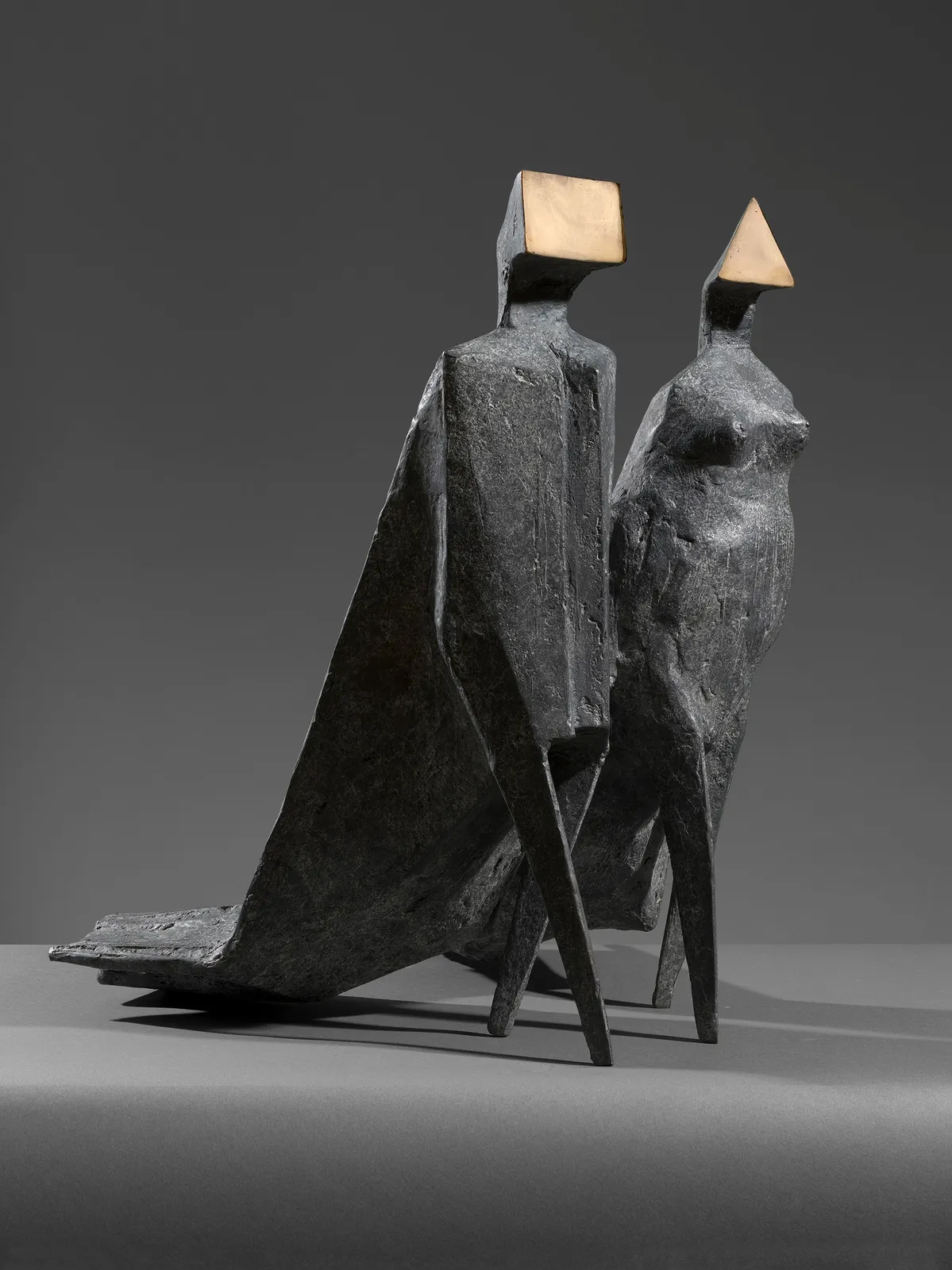 Lynn Chadwick, Cloaked Couple V, 1977