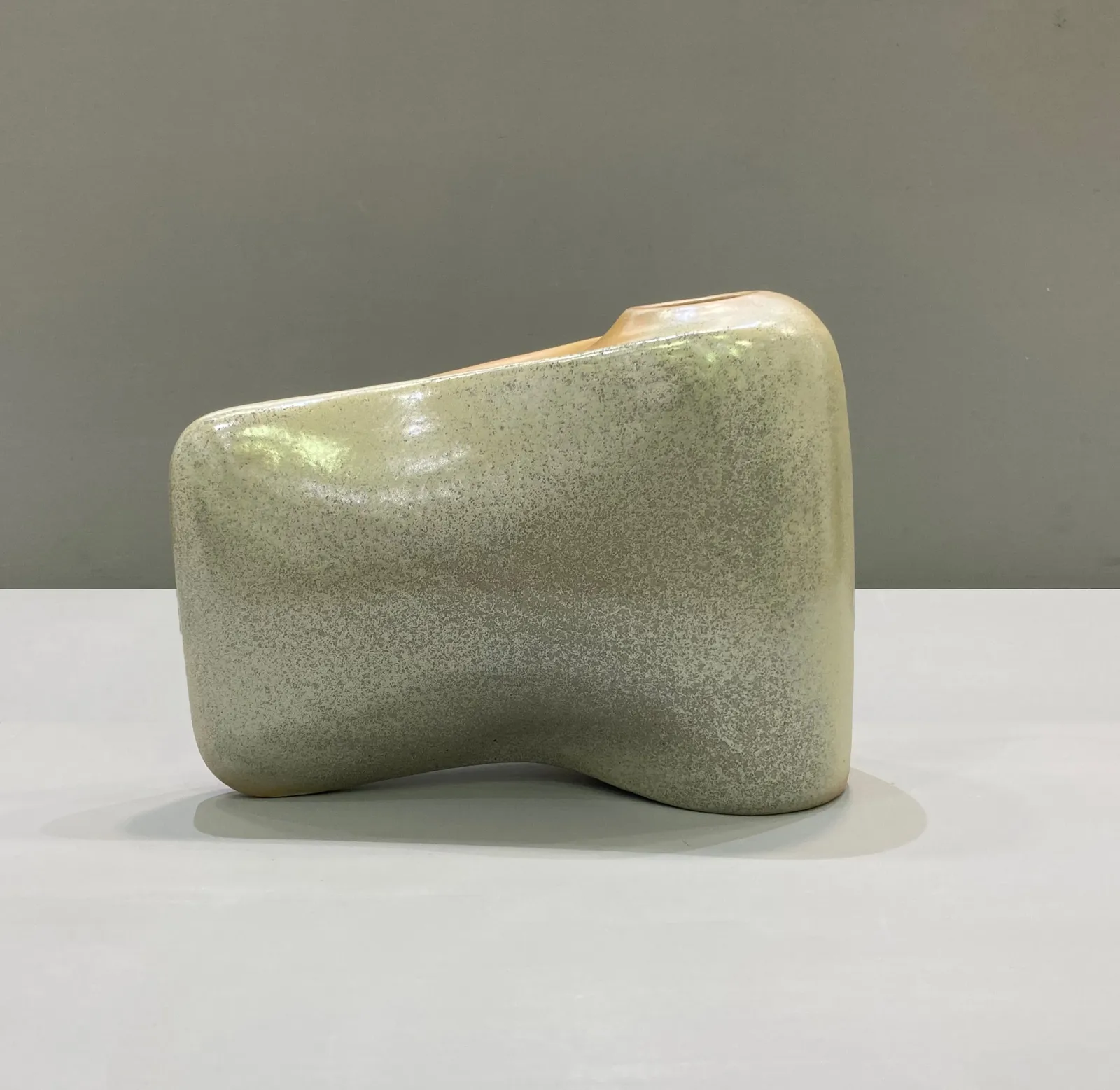 Ruth King, Lever Tap