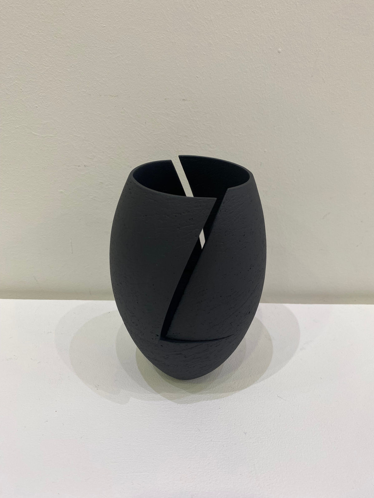 Ashraf Hanna, Cut & Altered Black Vessel