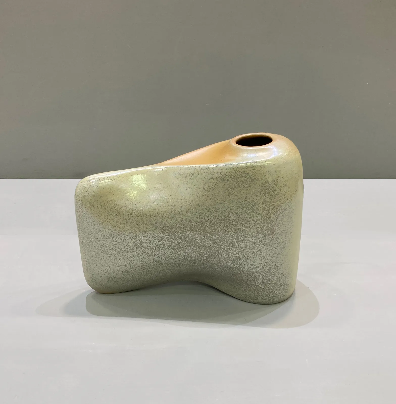 Ruth King, Lever Tap