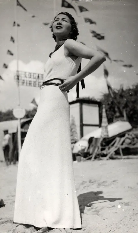 Germaine Krull, On the Beach, c.1935