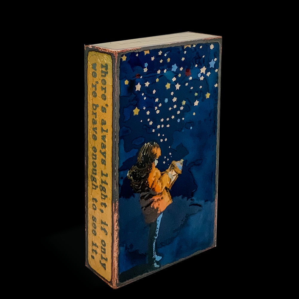 Houston Llew, Radiate