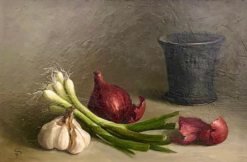 Susie Philipps, Onions, Garlic and Pot (Hungerford Gallery)