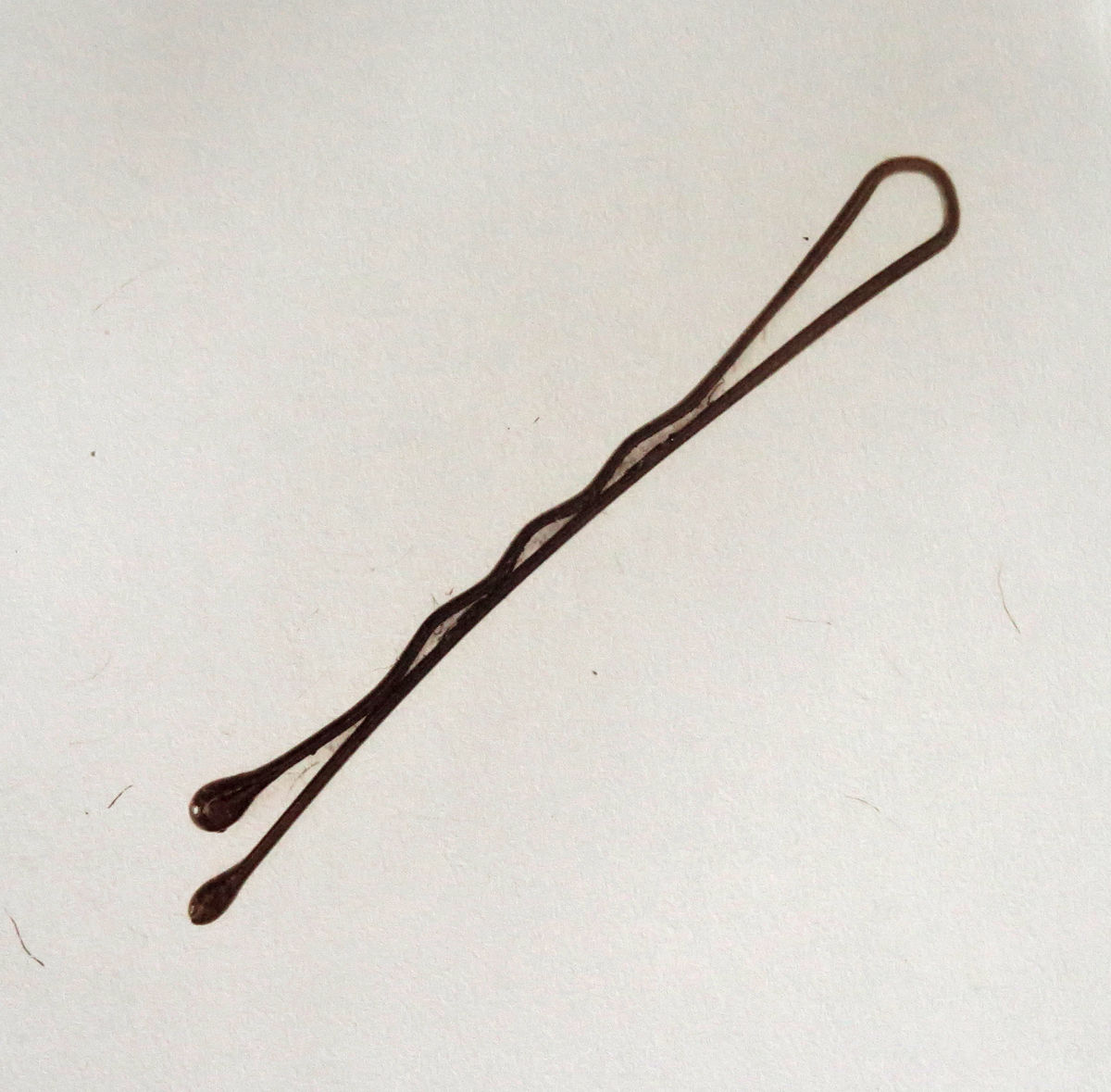 Joy Gregory, Hair Grip, 1995