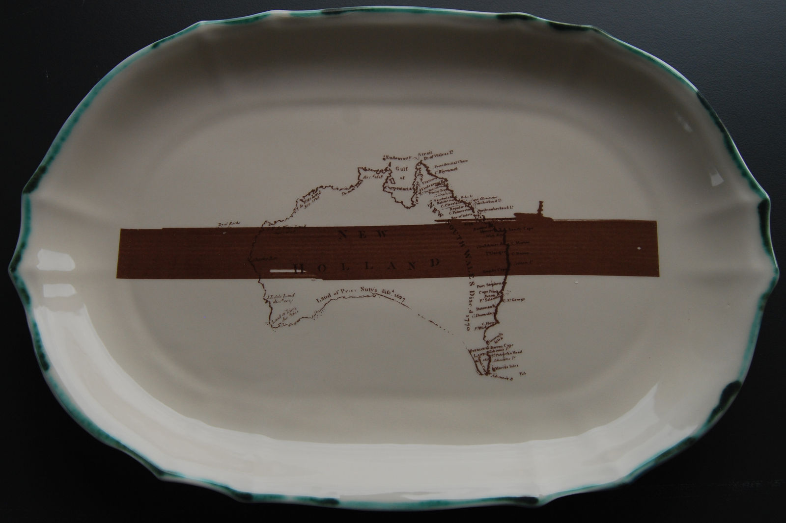 Matt Smith (British), Oval Platter 8, 2022