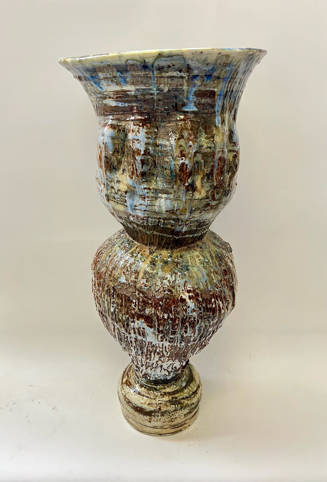 Freya Bramble-Carter, The Earth pours through me, Series, 2025