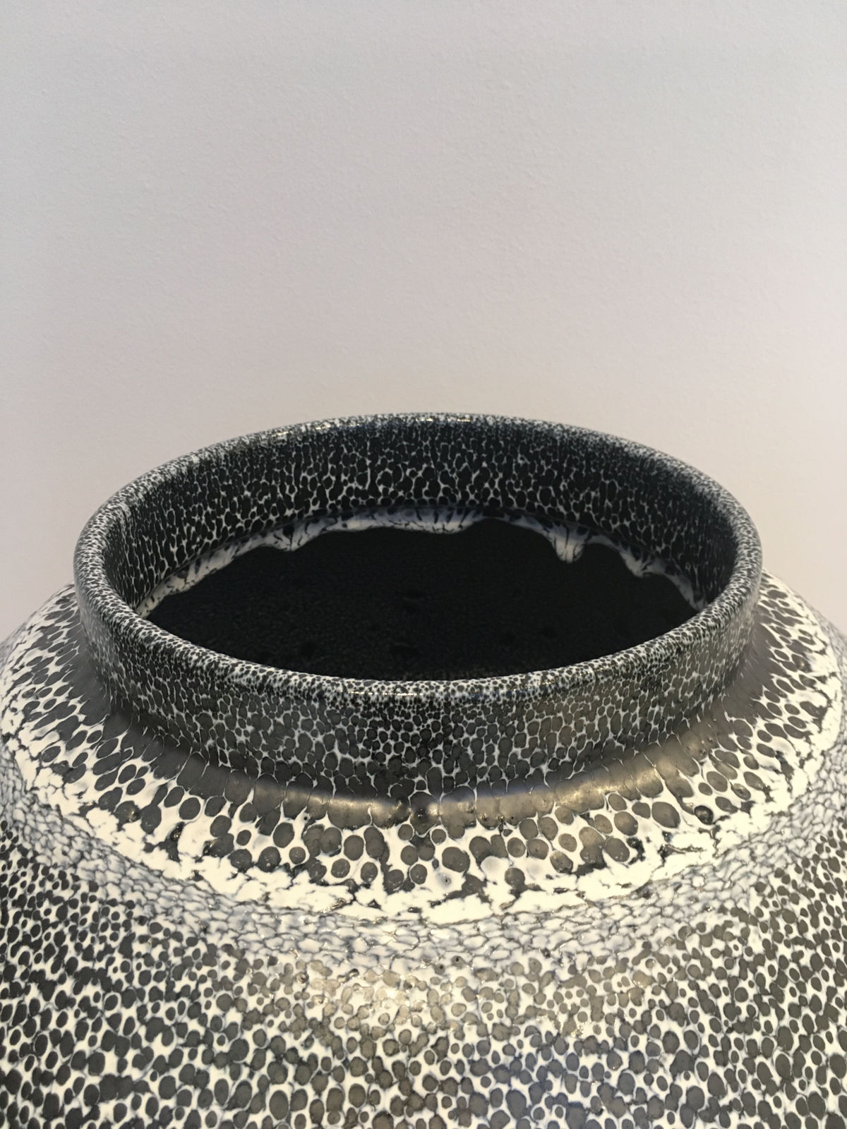 Albert Montserrat, Winter Jar 06, 2020