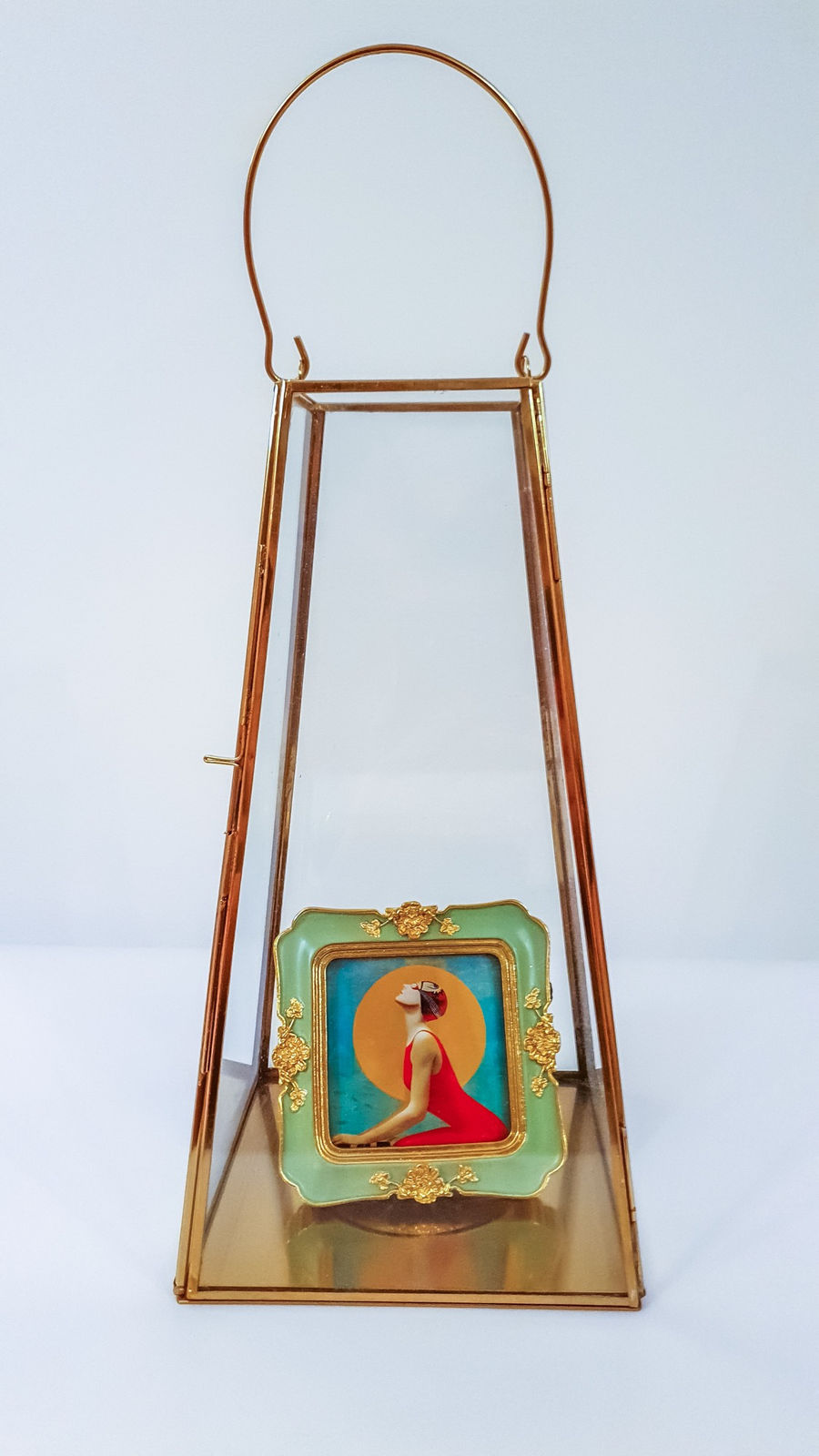 Cristina Schek, Glamarine Lantern III, 2026