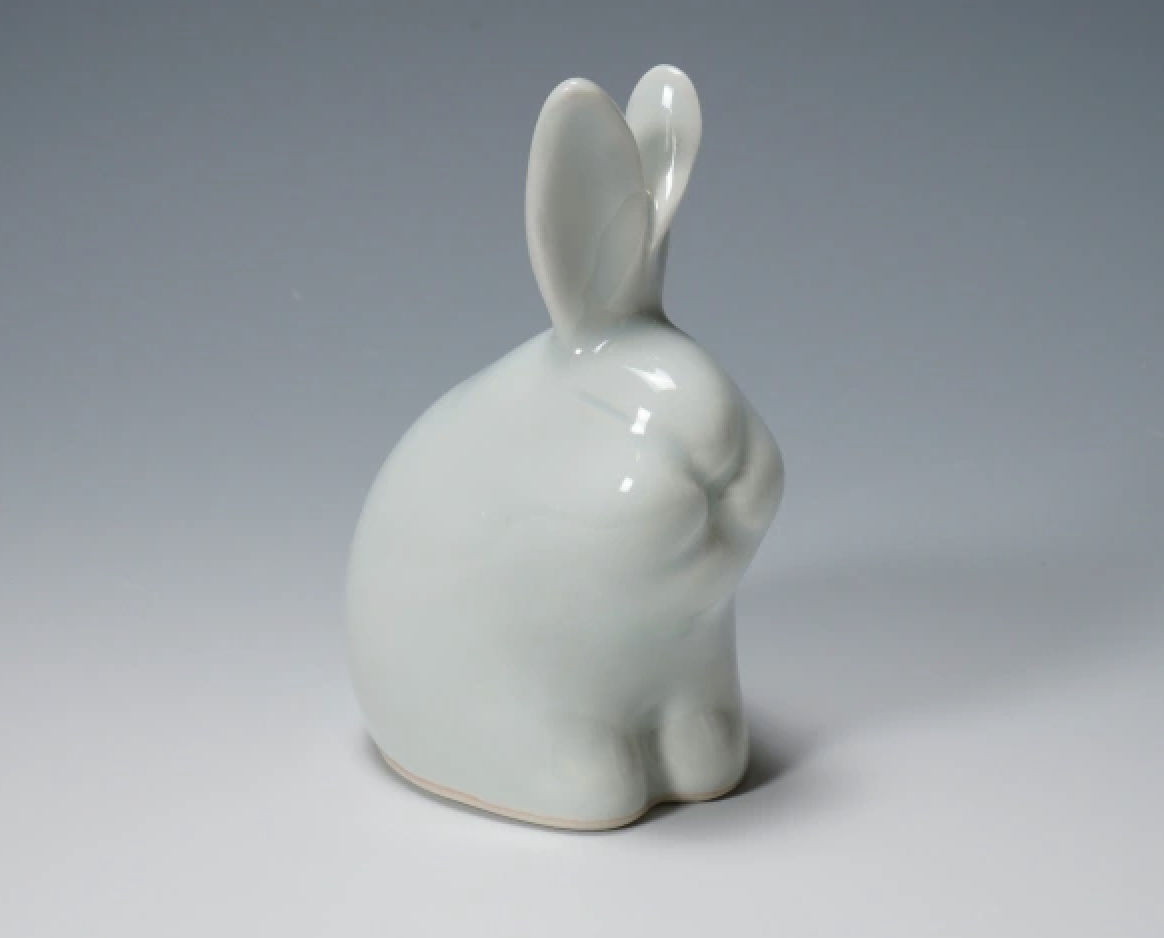 Suzuki Osamu 鈴木治, Rabbit 卯