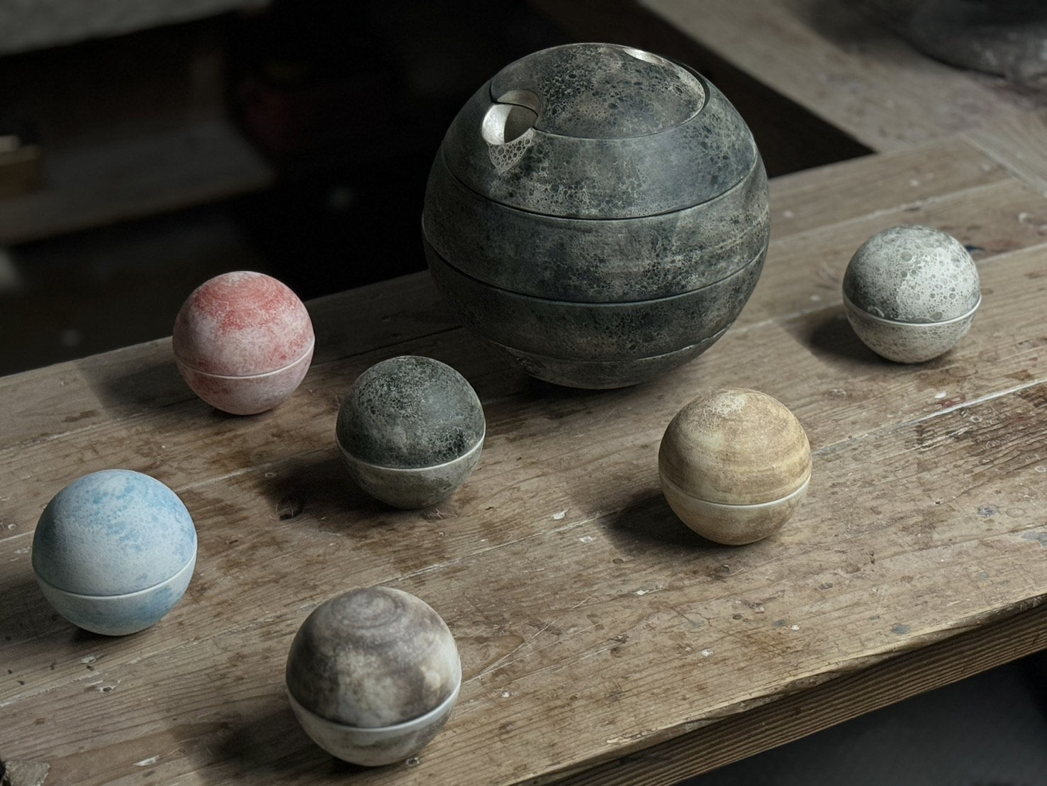 Terauchi Shinji 寺内信二, No.3 Small covered spherical bowl "Asteroid" 小惑星 珠型珍味, 2024