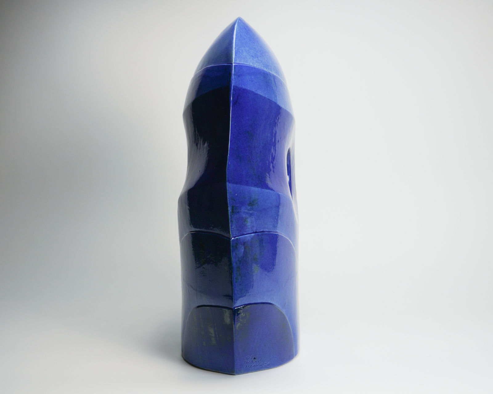 Miyanaga Tozan III (Rikichi) 三代宮永東山, On the way (Round), 2003