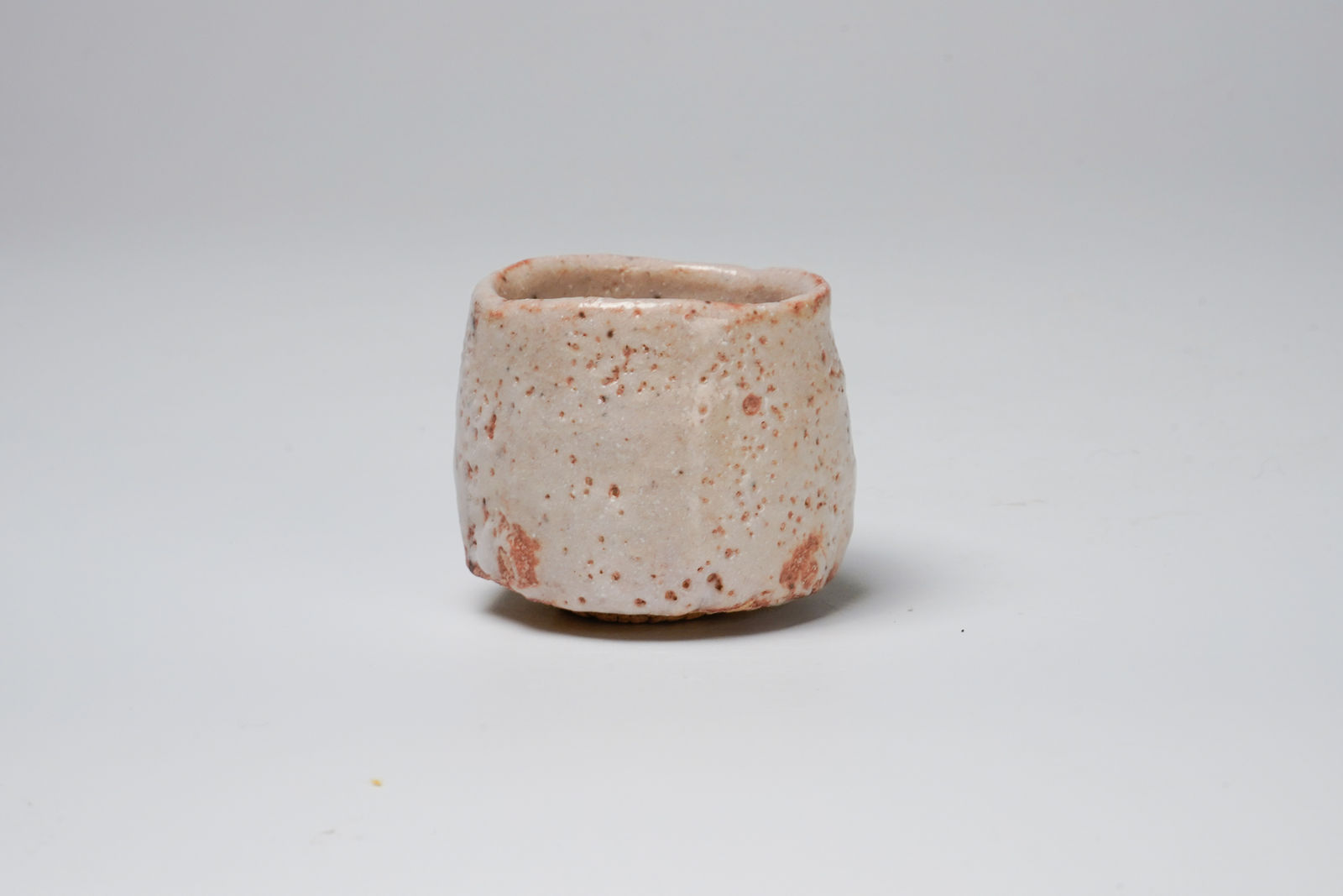 Yamada Hiroki 山田洋樹, Shino Sake Cup 志野酒盃