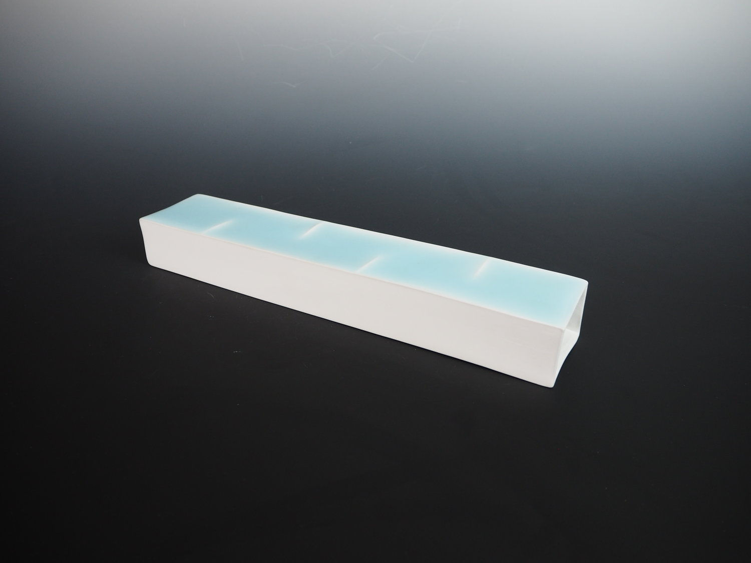 Nagae Shigekazu 長江重和, Blue Sky Plate (Limited Edition) Rectangle そらあいの器, 2020