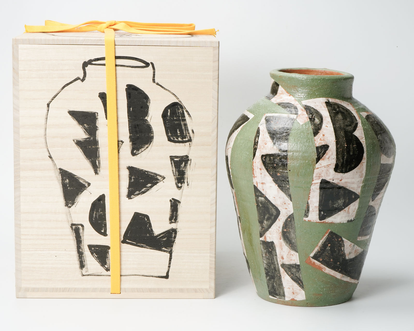 Kim Hono 金憲鎬, Green Jar 6 壺