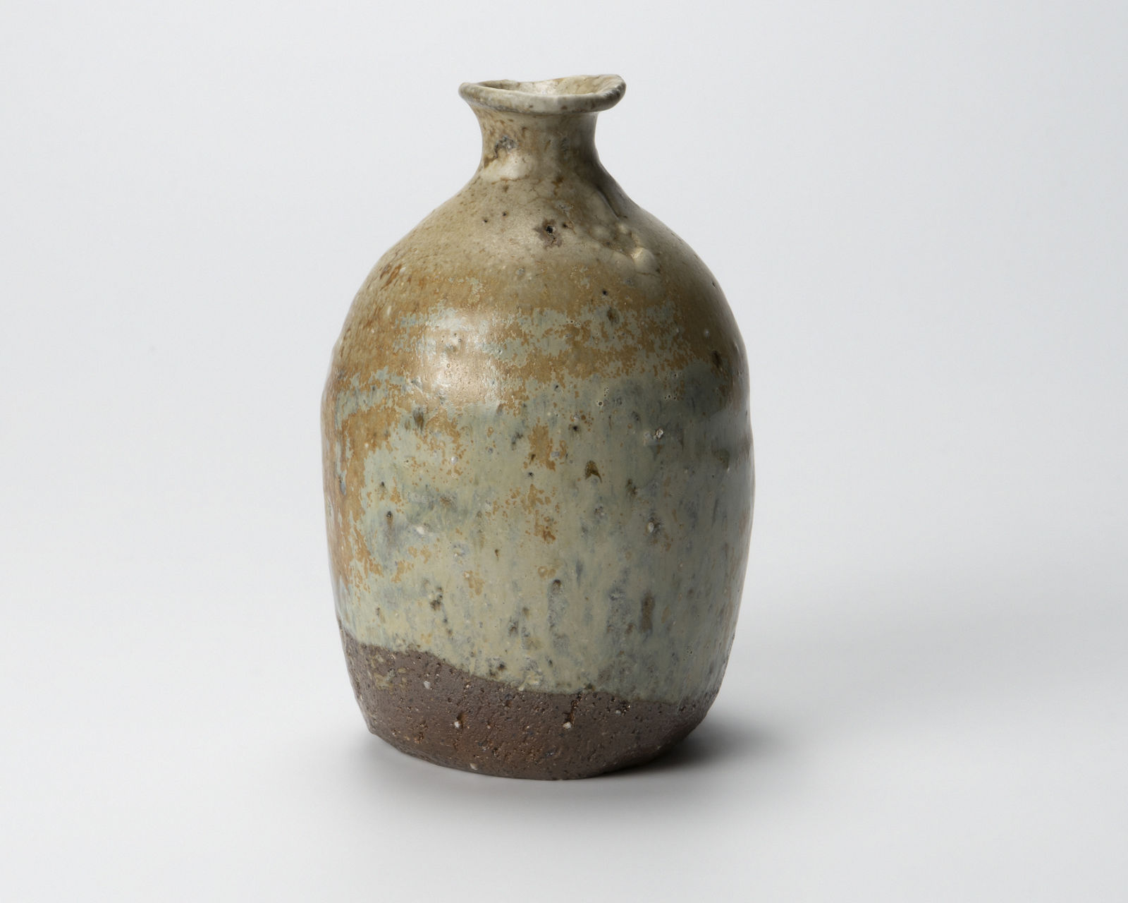 Kikuchi Katsu 菊池克, Mottled sake flask