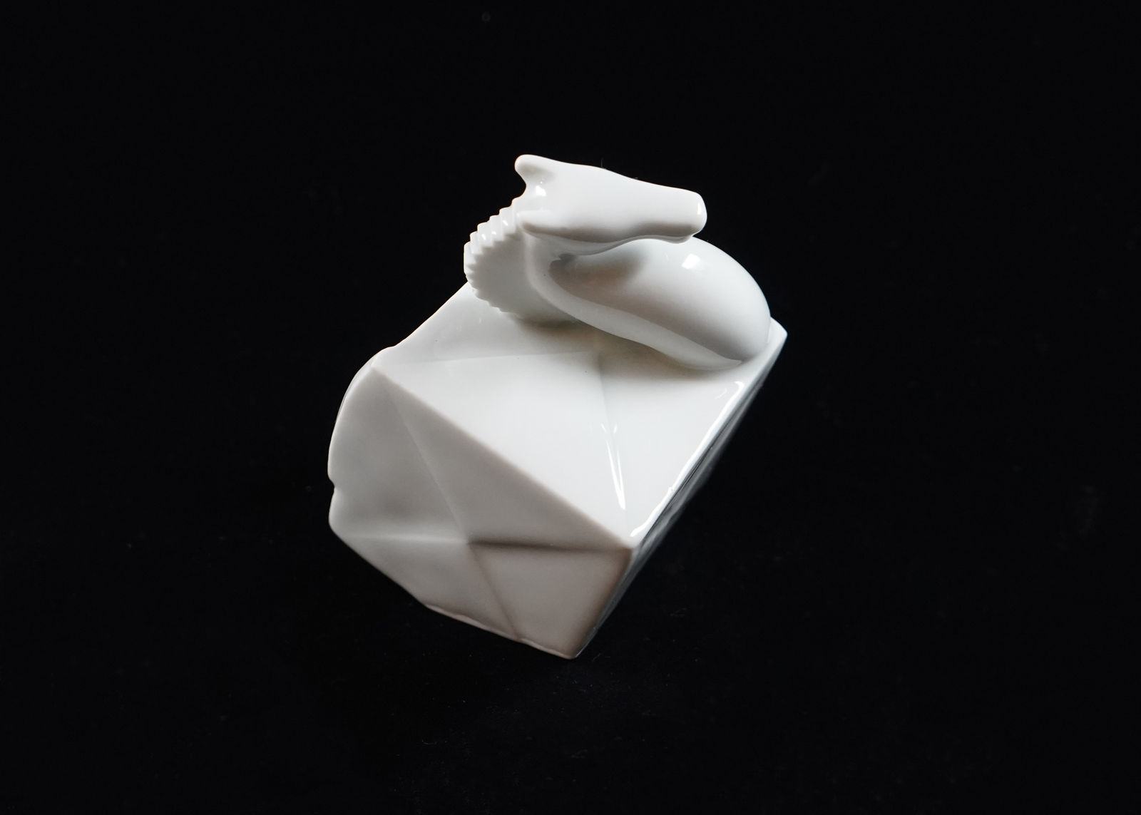 Hayashi Hideyuki 林 秀行, Zodiac sculpture: Horse 午