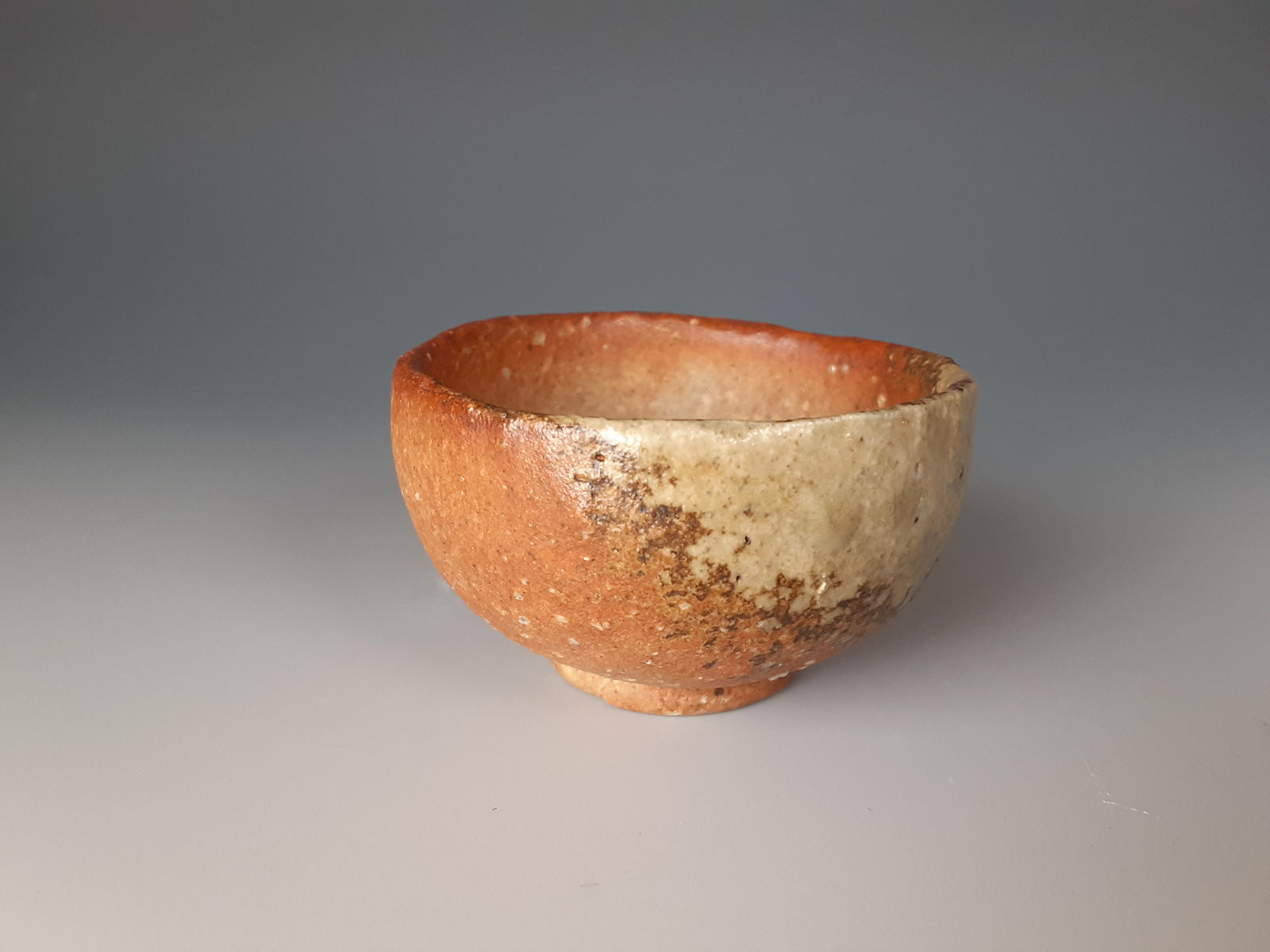 Takahashi Rakusai 高橋楽斎, Shigaraki Guinomi 信楽ぐい吞み