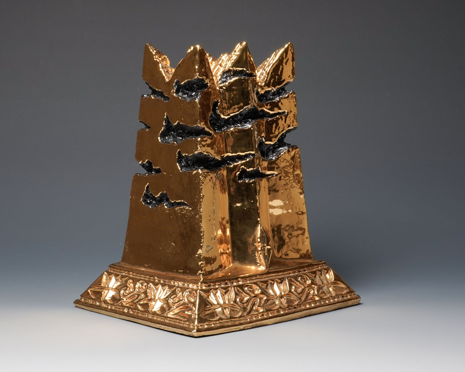 Miwa Ryosaku 三輪龍作, The Scripture of HIMIKO 卑弥呼