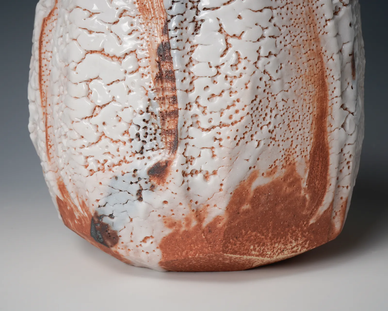 Hayashi Shotaro 林正太郎, Shino Flat Jar 扁壷