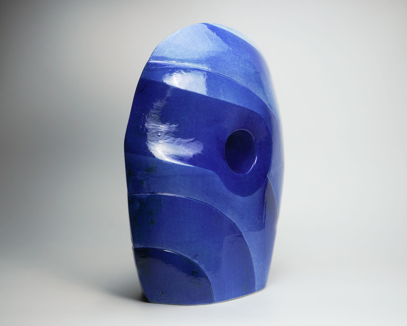 Miyanaga Tozan III (Rikichi) 三代宮永東山, On the way (Round), 2003