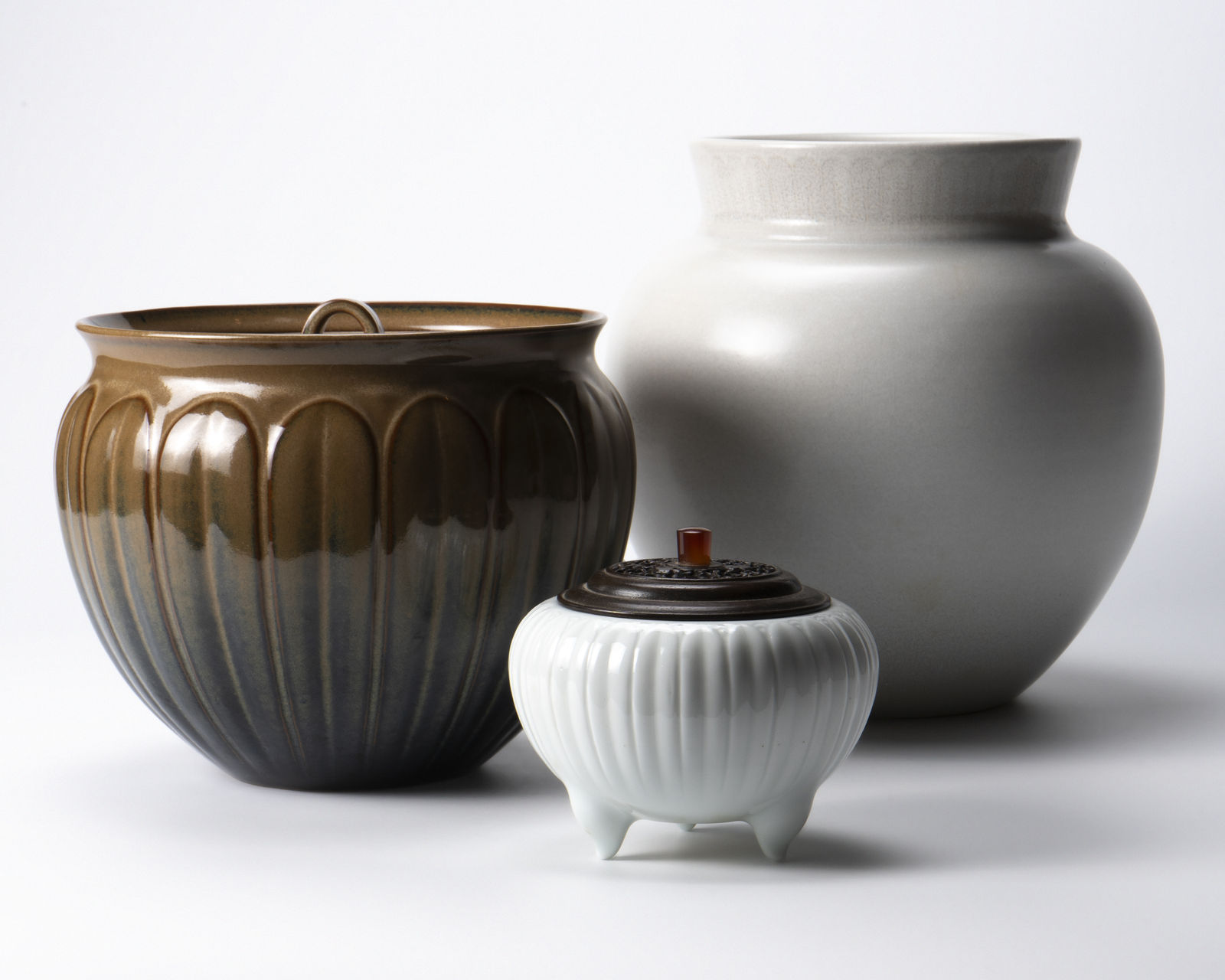 Miyanohara Ken 宮之原 謙, Jar, 白磁壺, circa 1960s–1970s