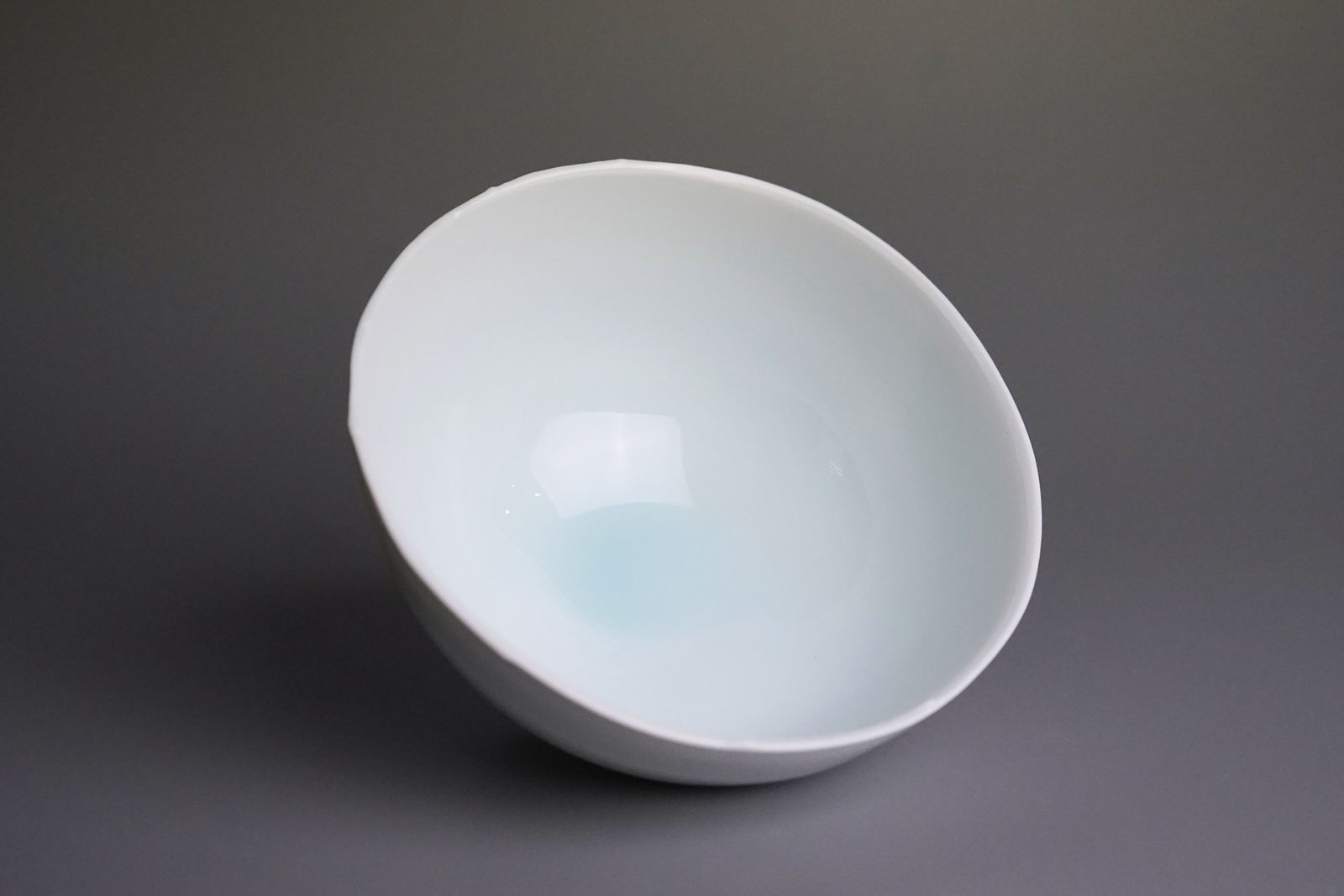 Kato Tsubusa 加藤委, Seihakuji Teabowl 青白磁 茶碗