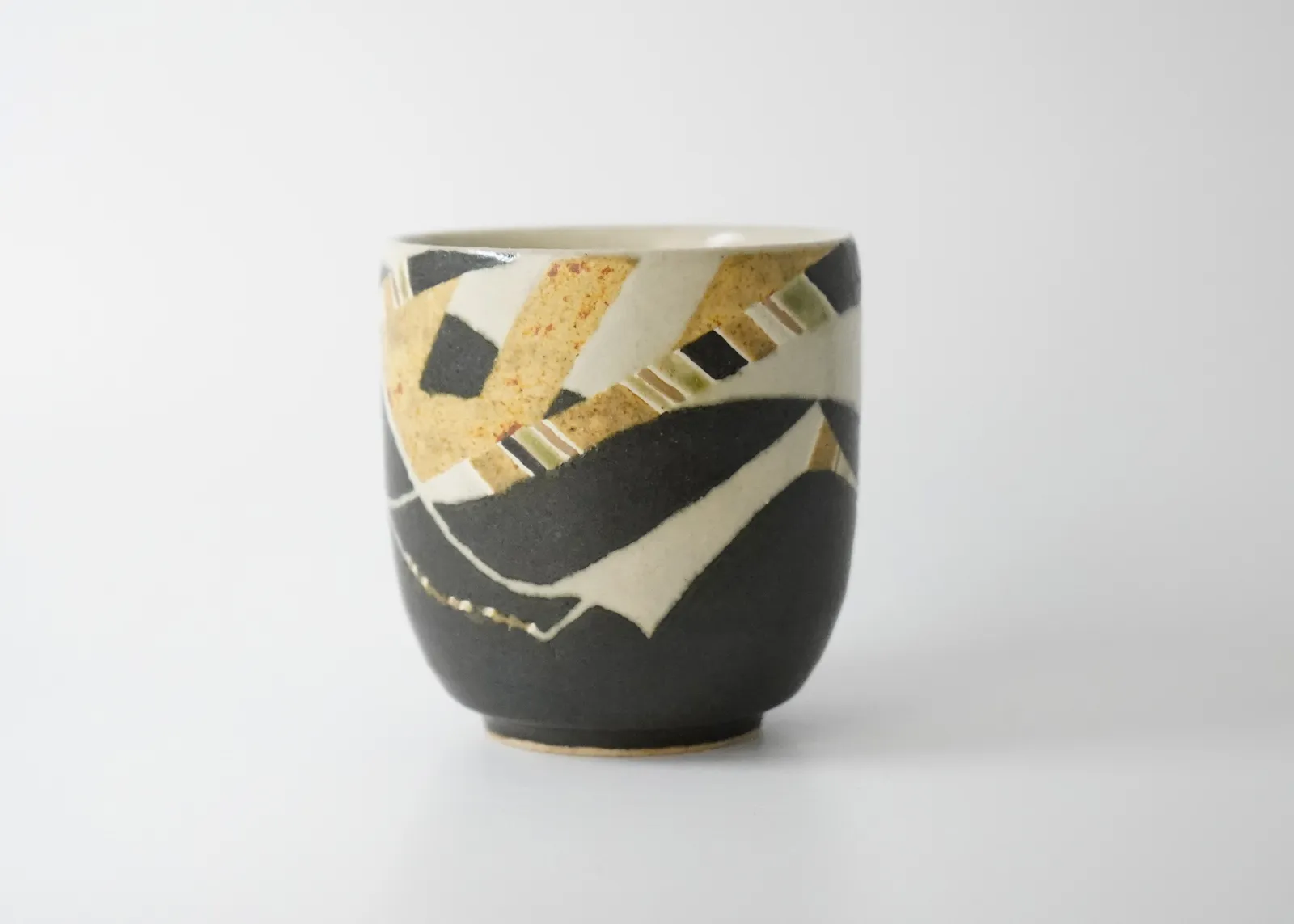 Wada Morihiro 和太守卑良, Yunomi 双翅文