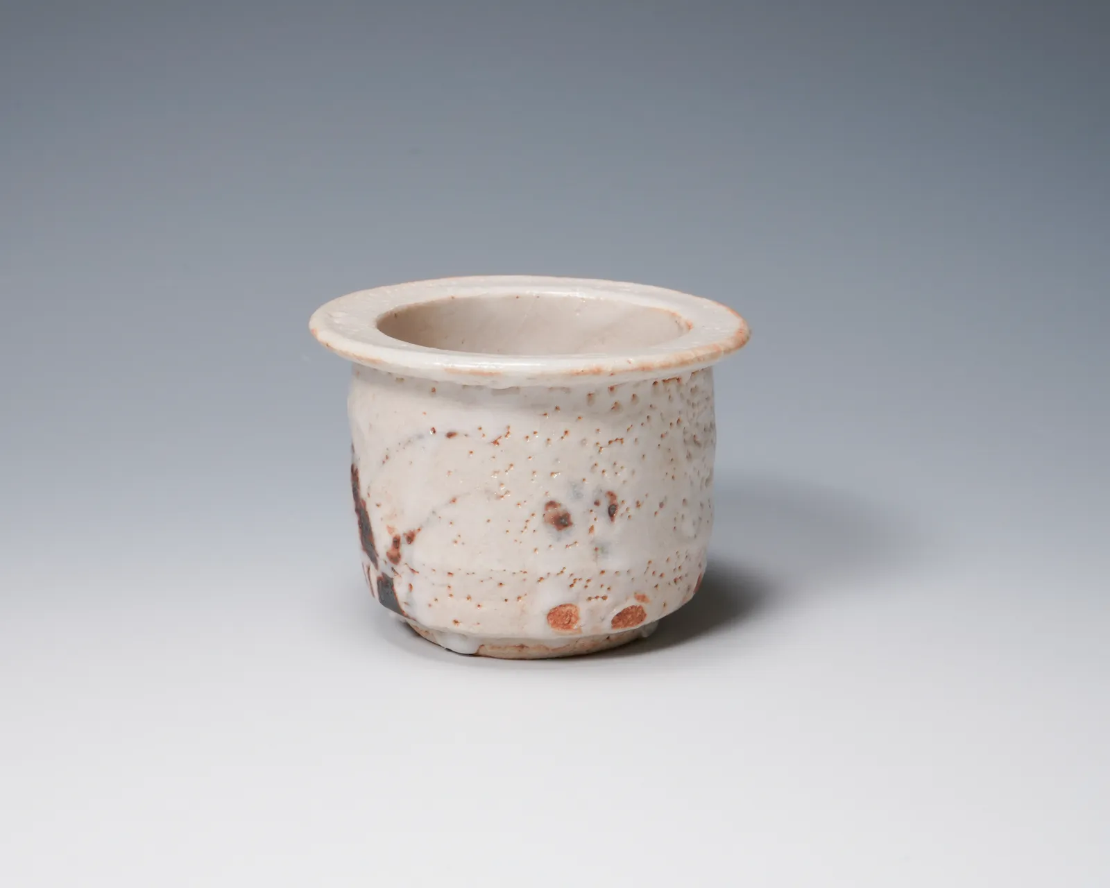 Wakao Toshisada 若尾利貞, Shino mukozuke cups, Set of 5