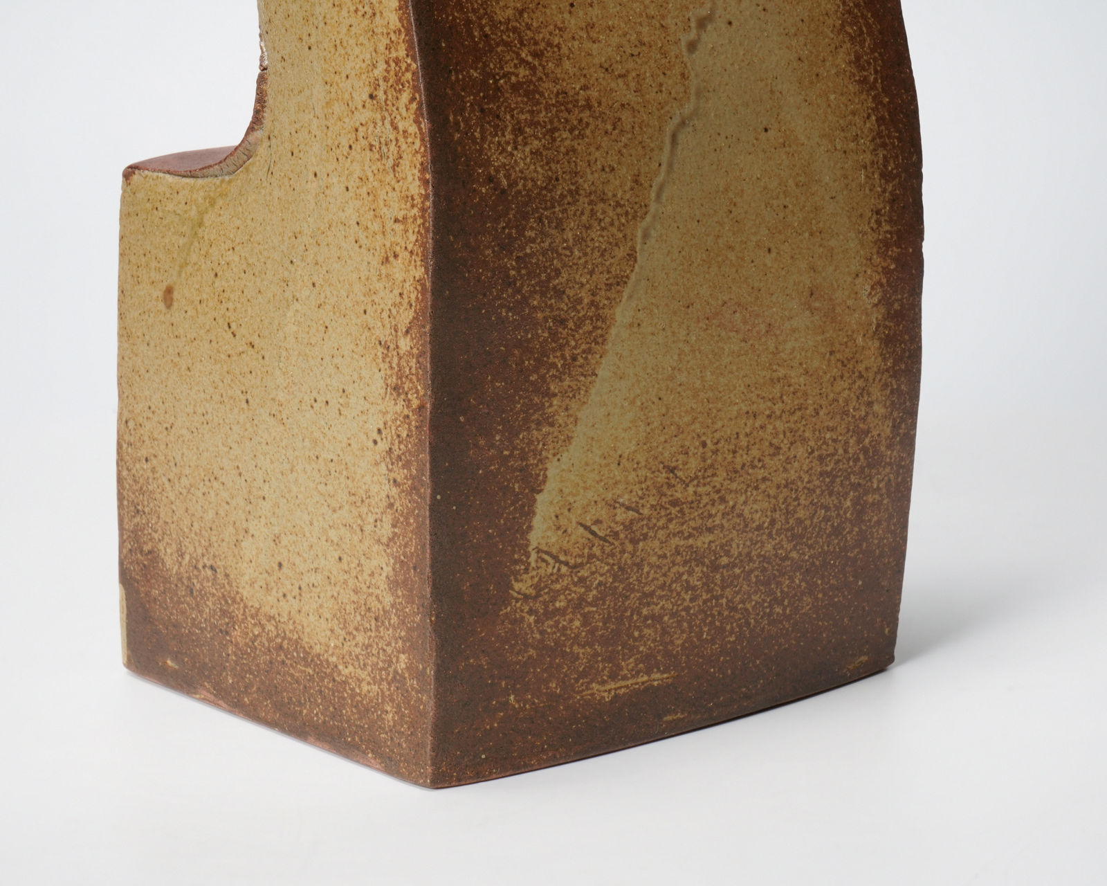 Kiyomizu Rokubei VII 七世清水六兵衛, Stoneware Flower Vase “Seki-Ka-To 5" 席花陶・五, 1989