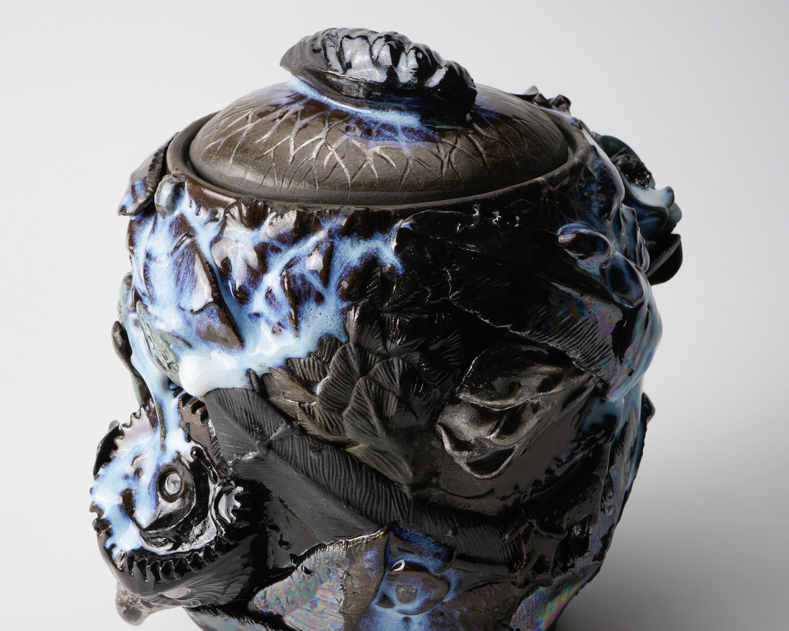 Oishi Sayaka 大石早矢香, Water Jar - feathers- 水指, 2024