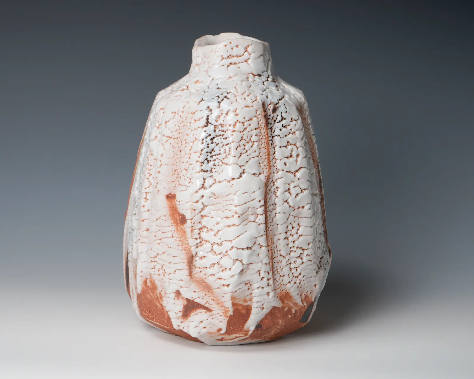 Hayashi Shotaro 林正太郎, Shino Flat Jar 扁壷