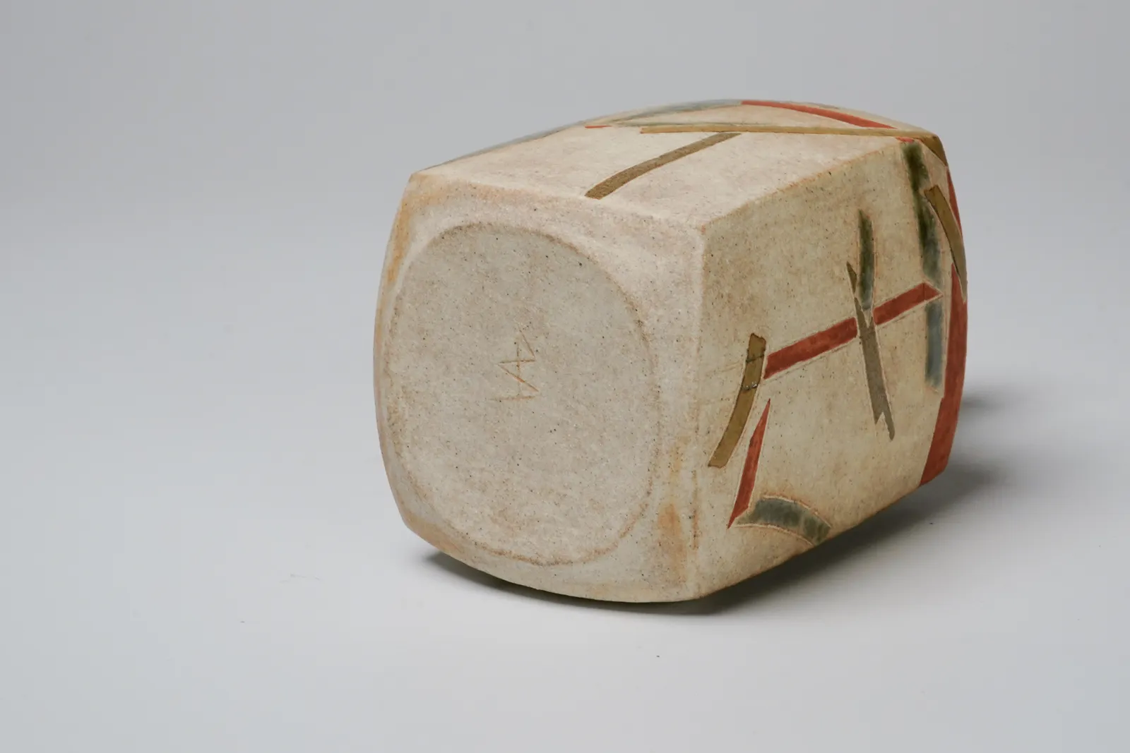 Wada Morihiro 和太守卑良, Kikka-Mon Shuki Sake Set 吉花酒器