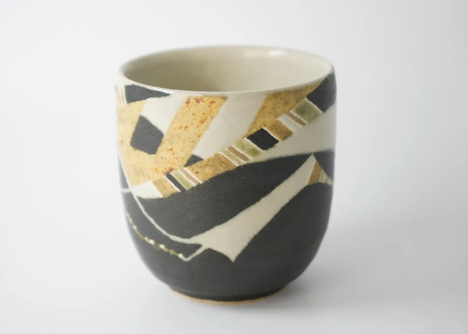 Wada Morihiro 和太守卑良, Yunomi 双翅文