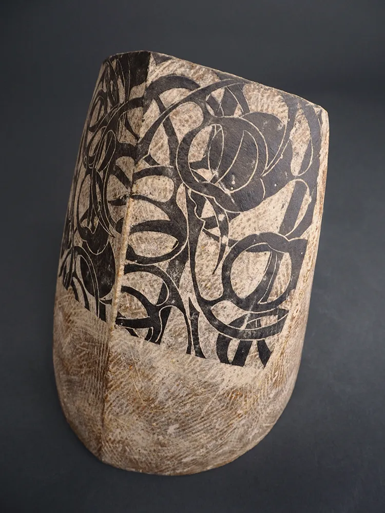 WADA Morihiro , “Ren-rai-Mon-Ki” 連蕾文器, 1995