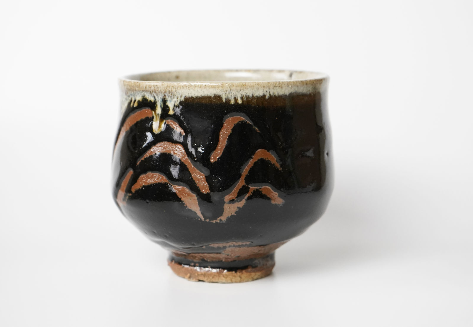 Hamada Shoji 濱田庄司, Black Glazed Teabowl with Finger Mark 黒釉指描 茶碗