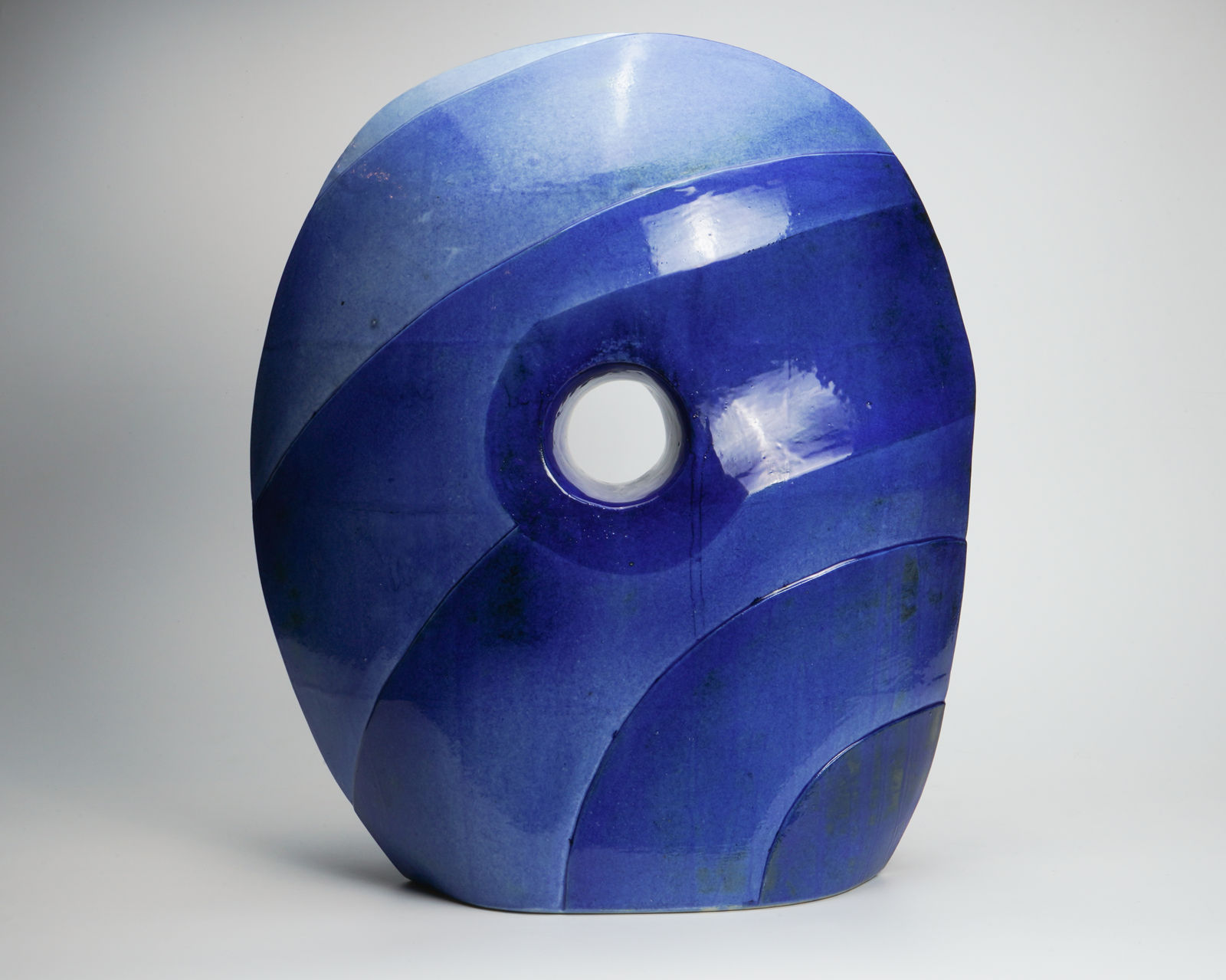 Miyanaga Tozan III (Rikichi) 三代宮永東山, On the way (Round), 2003