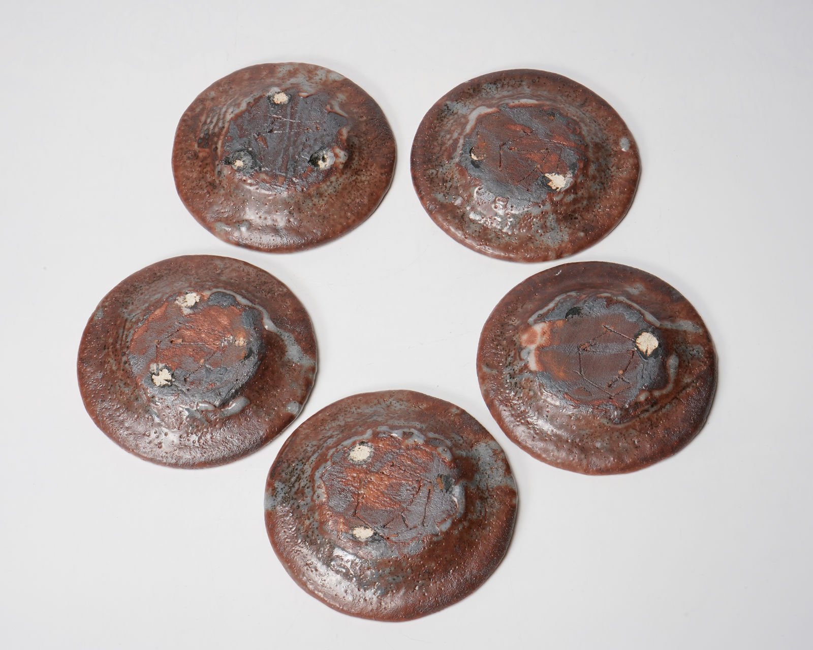 Wakao Toshisada 若尾利貞, Nezumi (Gray) Shino Plates 鼠志野 豆皿, 1980's