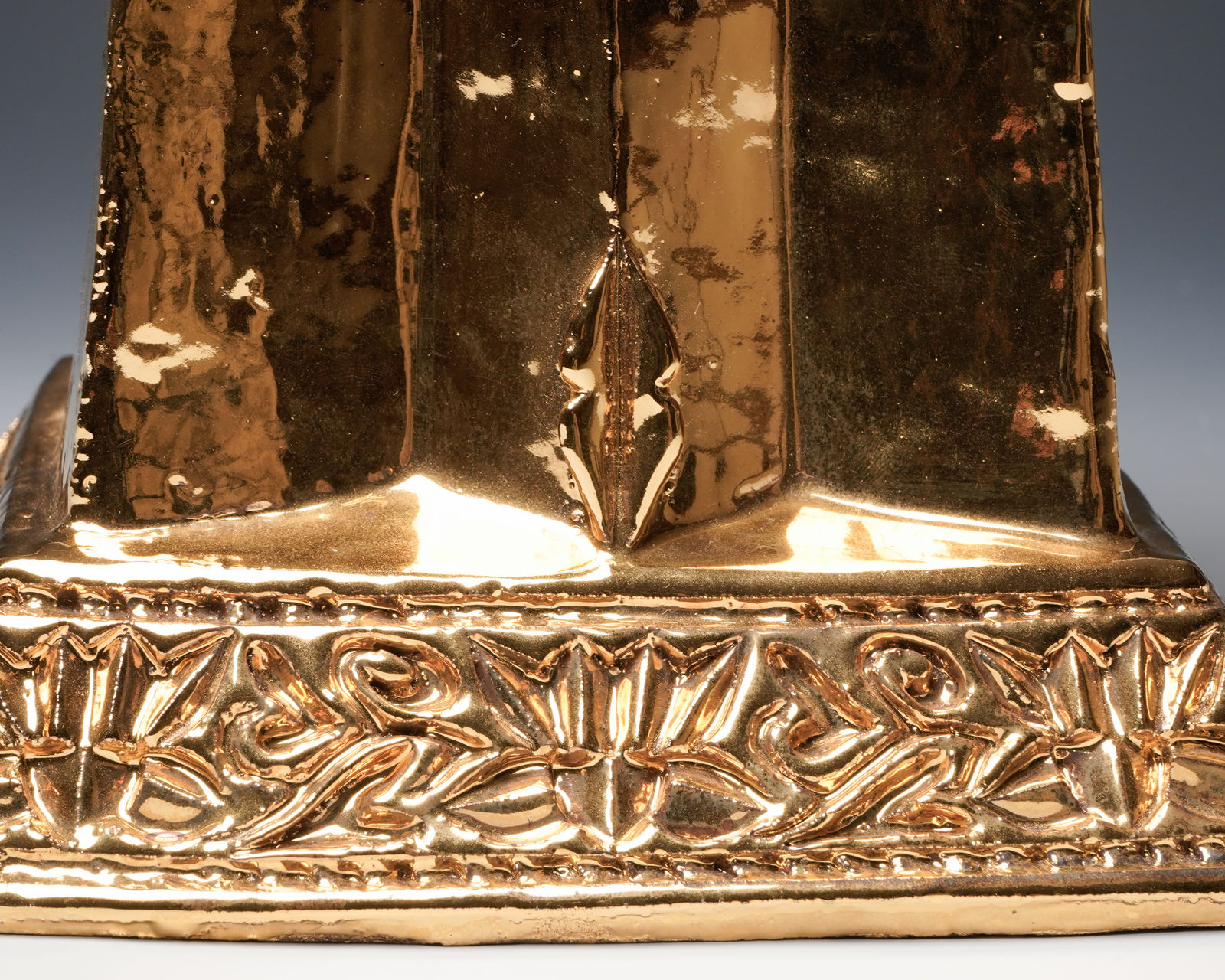 Miwa Ryosaku 三輪龍作, The Scripture of HIMIKO 卑弥呼