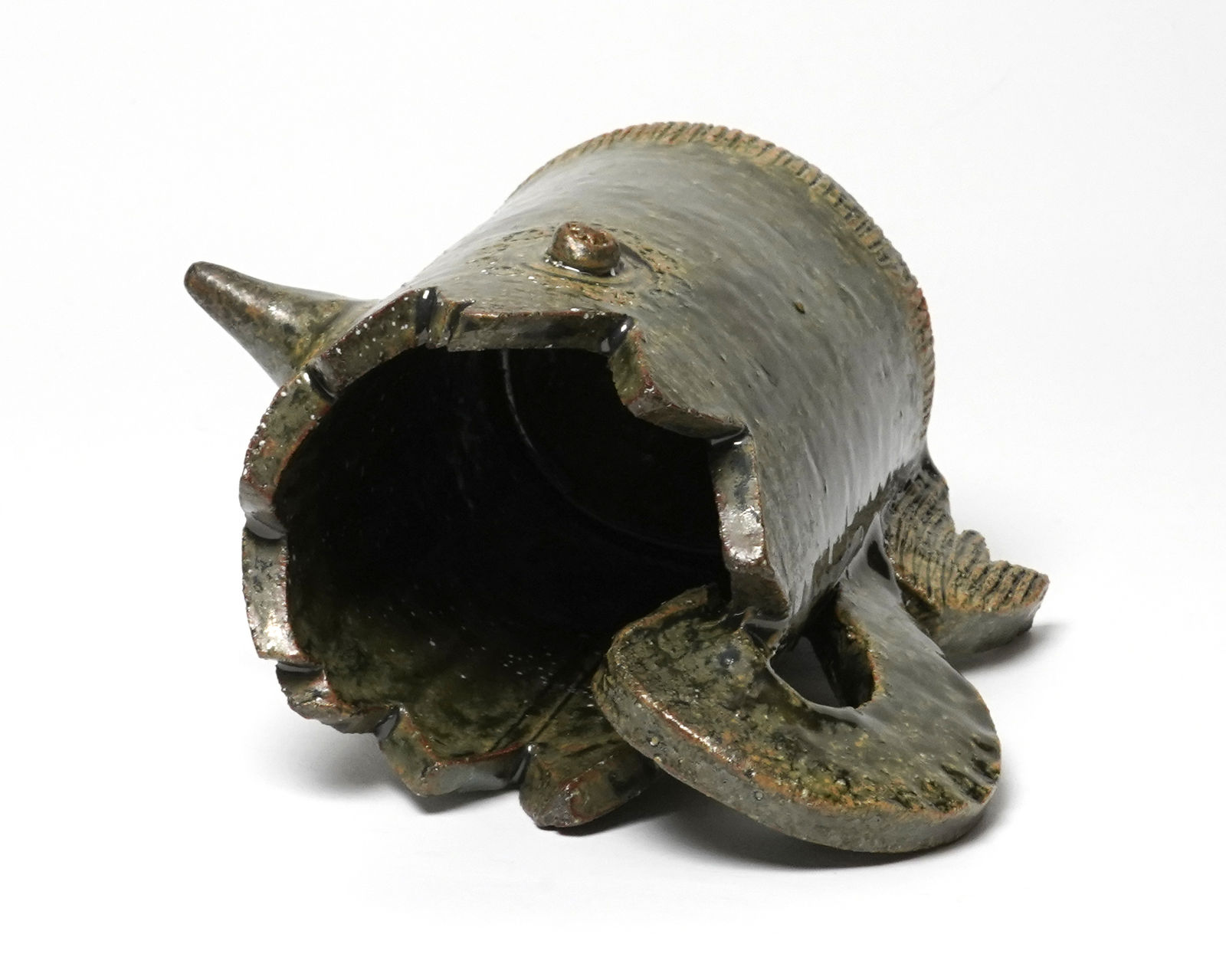 Kumakura Junkichi 熊倉順吉, Oribe Hen Shaped Mug 織部 鳥, 1960's