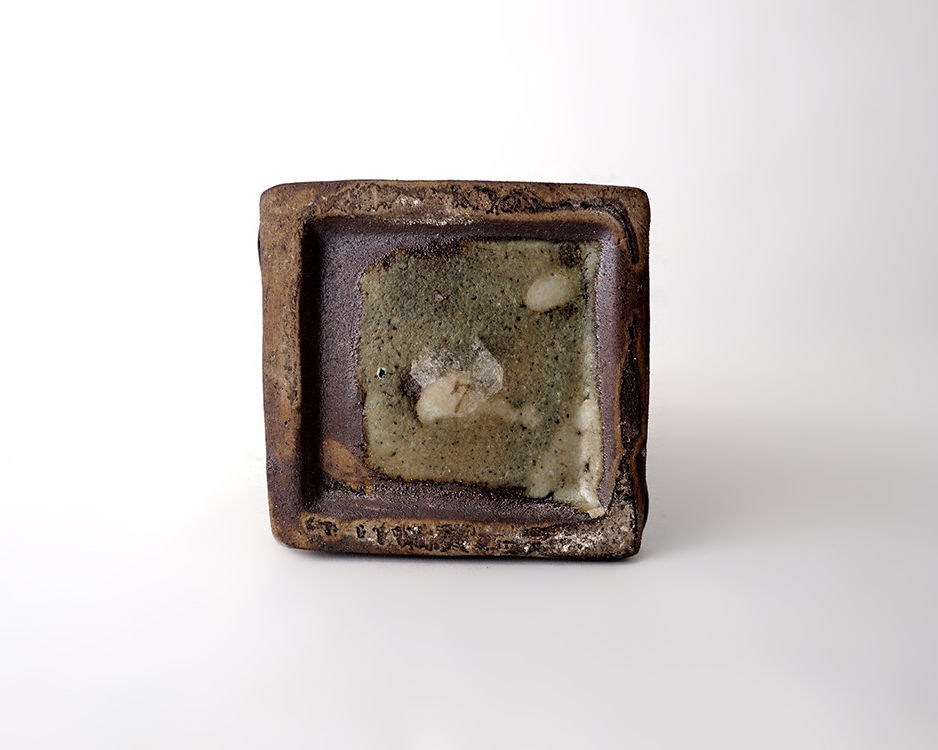 Hamada Shoji 濱田庄司, Square bottle with poured iron oxide glaze decoration