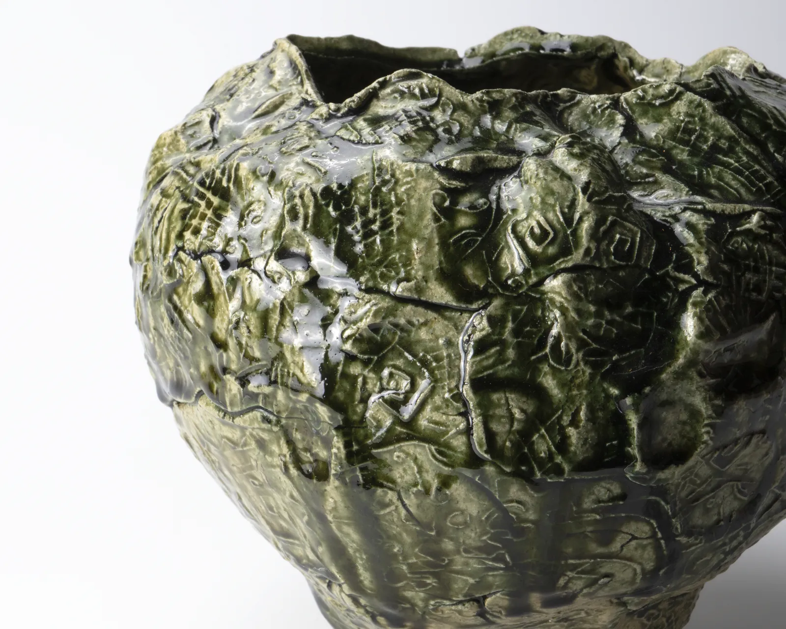 Suzuki Goro 鈴木五郎, Oribe Jar with engraved designs