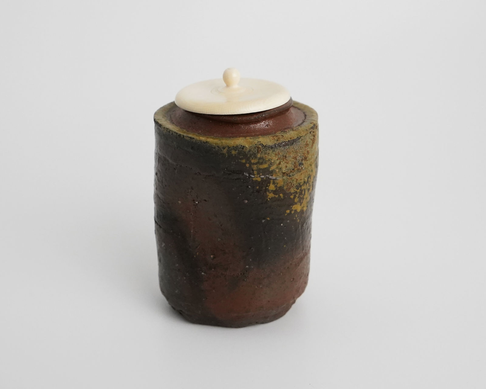 ABE Anjin 安倍安人, Bizen Tea Caddy 備前茶入