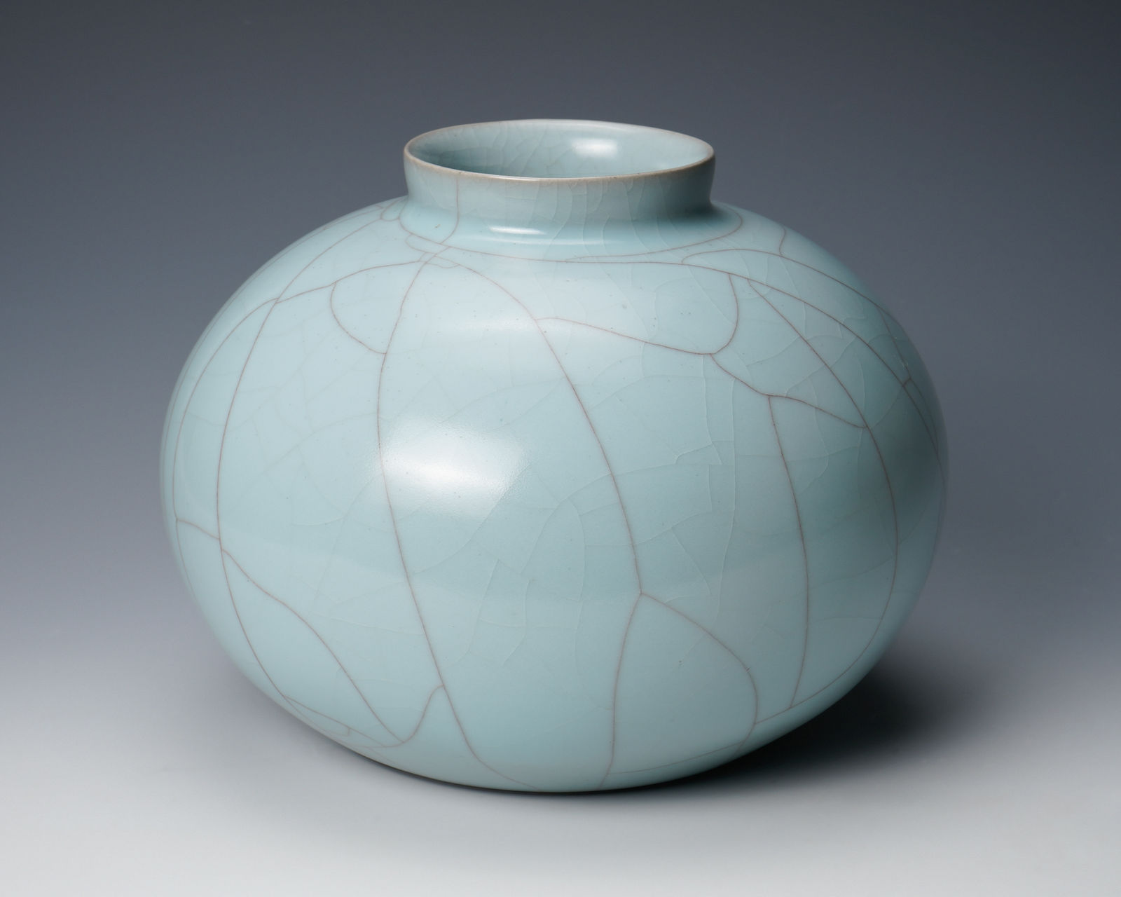SUZUKI Sansei 鈴木三成, Celadon jar, 2003