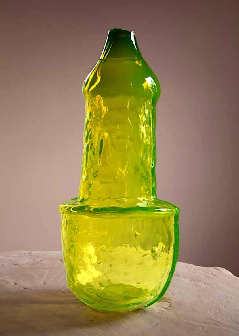 Camilla Bliss, Lying in a Grape II, 2020