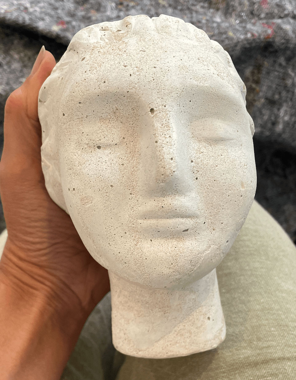 Fi Hunter, Little lady, 2024