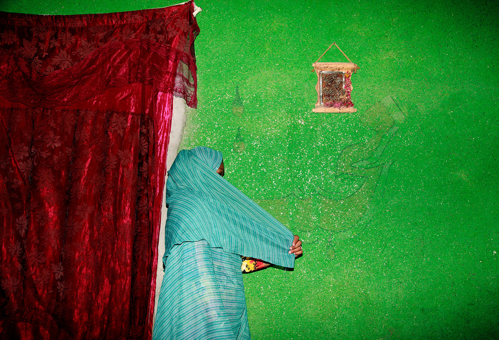 Melika Shafahi, The Spacers, Kindess, 2019