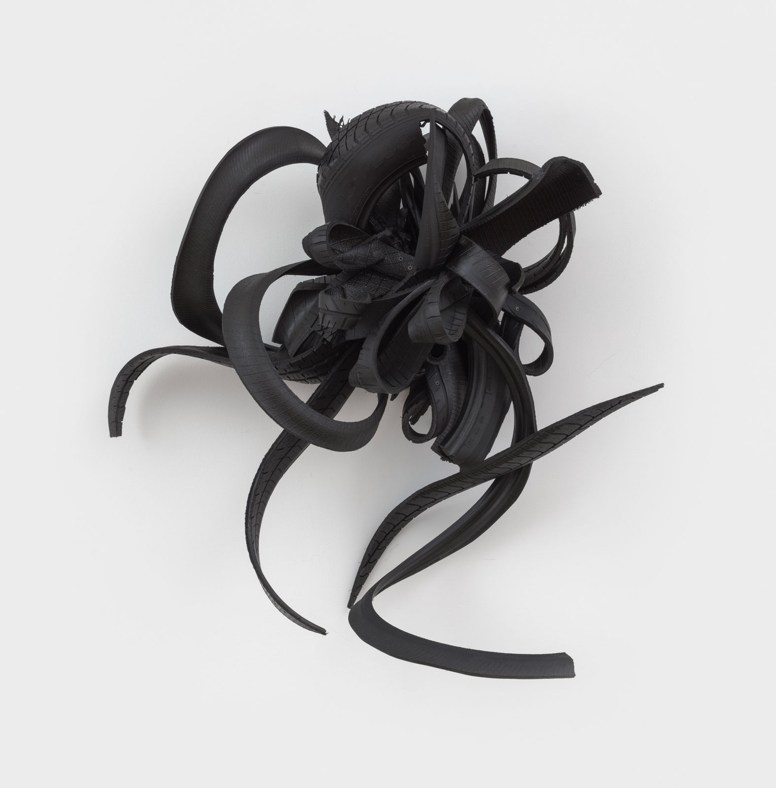 Chakaia Booker, Inherent Obscurity, 2014