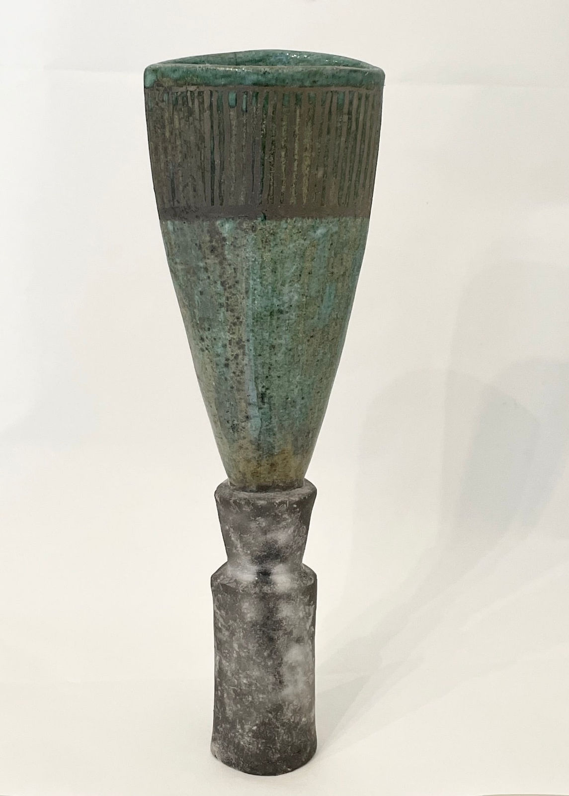 Elizabeth Raeburn, Raku Vessel with Green